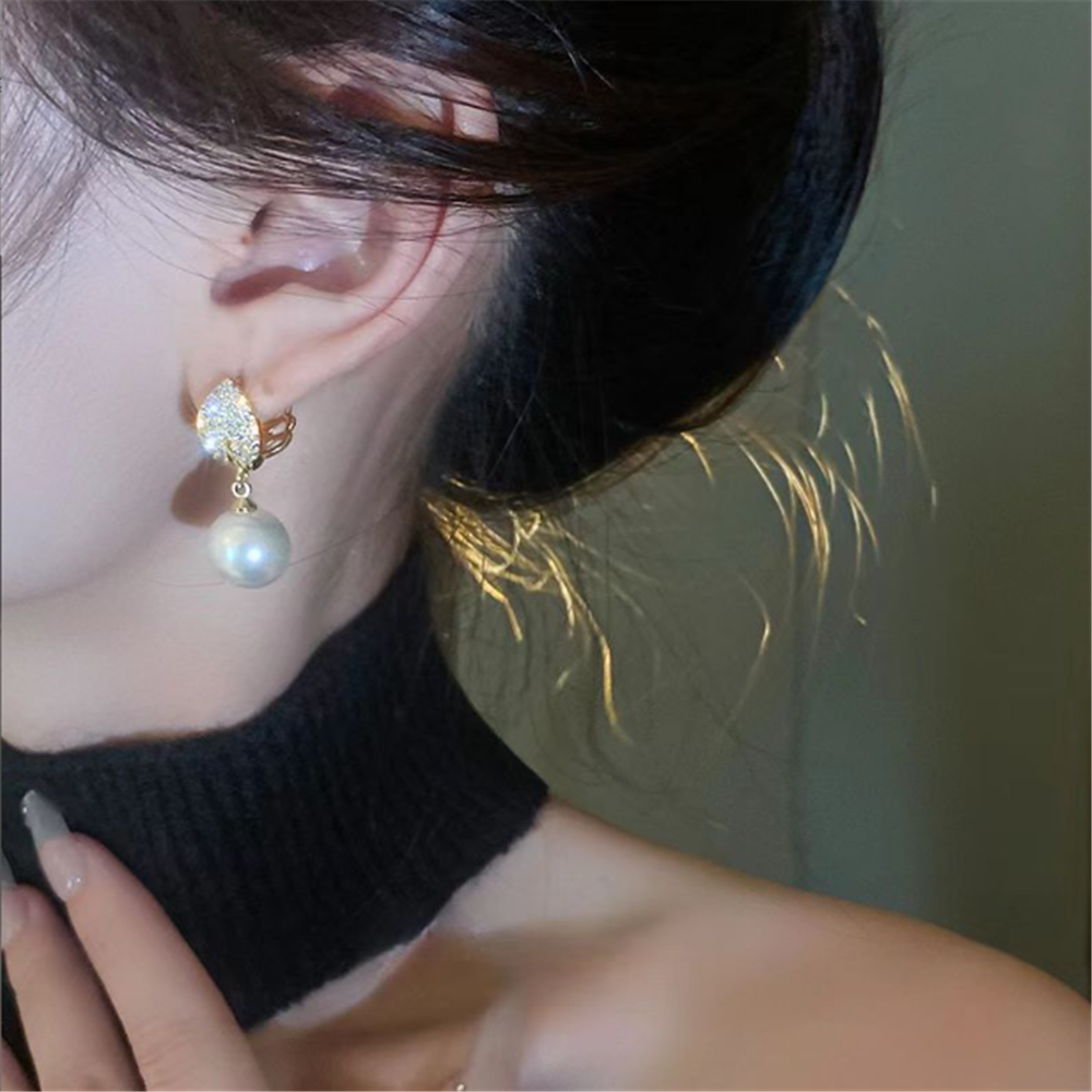 Cubic Zirconia CD Pearl Dangle Earrings