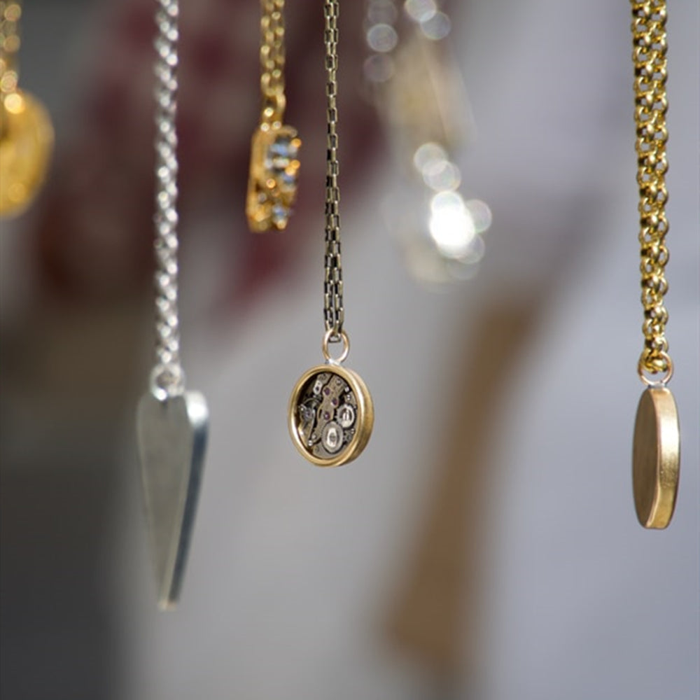 How to Tell If Gold Jewelry Is Good Quality — 7 Things to Check Before You Buy