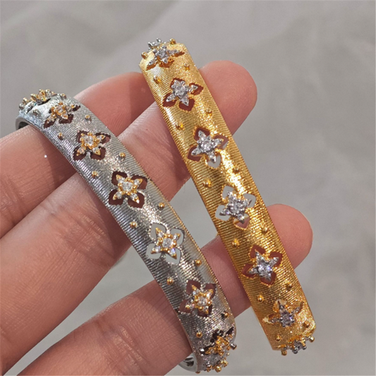 Bangle bracelets vs chain bracelets: which is right for you — and which makes a better gift