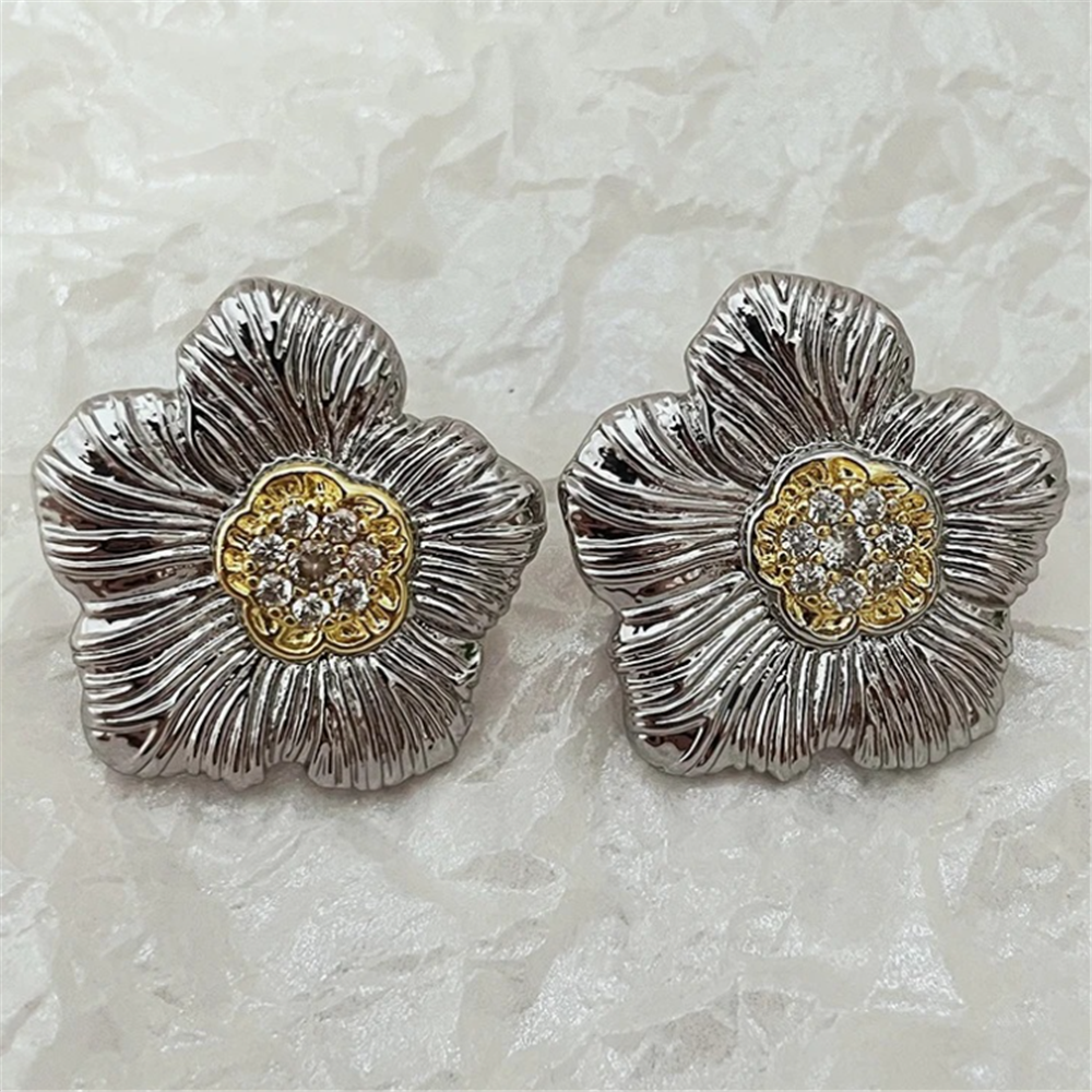 Vintage Floral Stud Earrings