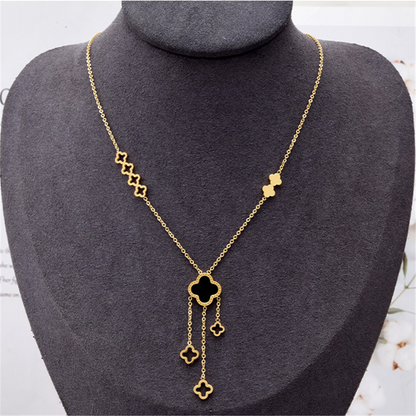 Minimalist Balck Lucky Floral Necklaces