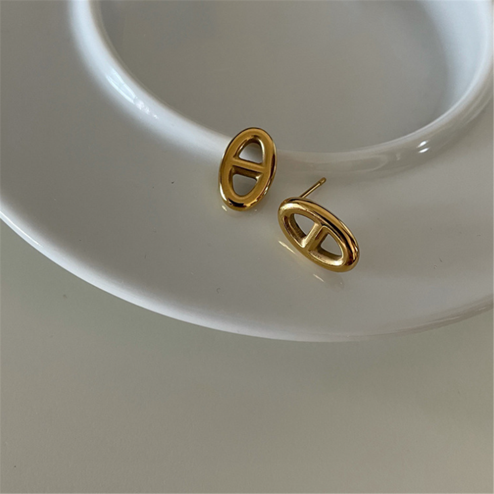 Minimalist Gold Plated Studs Earrings