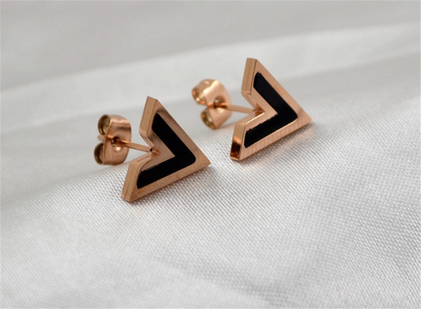 Initial V Studs Earrings