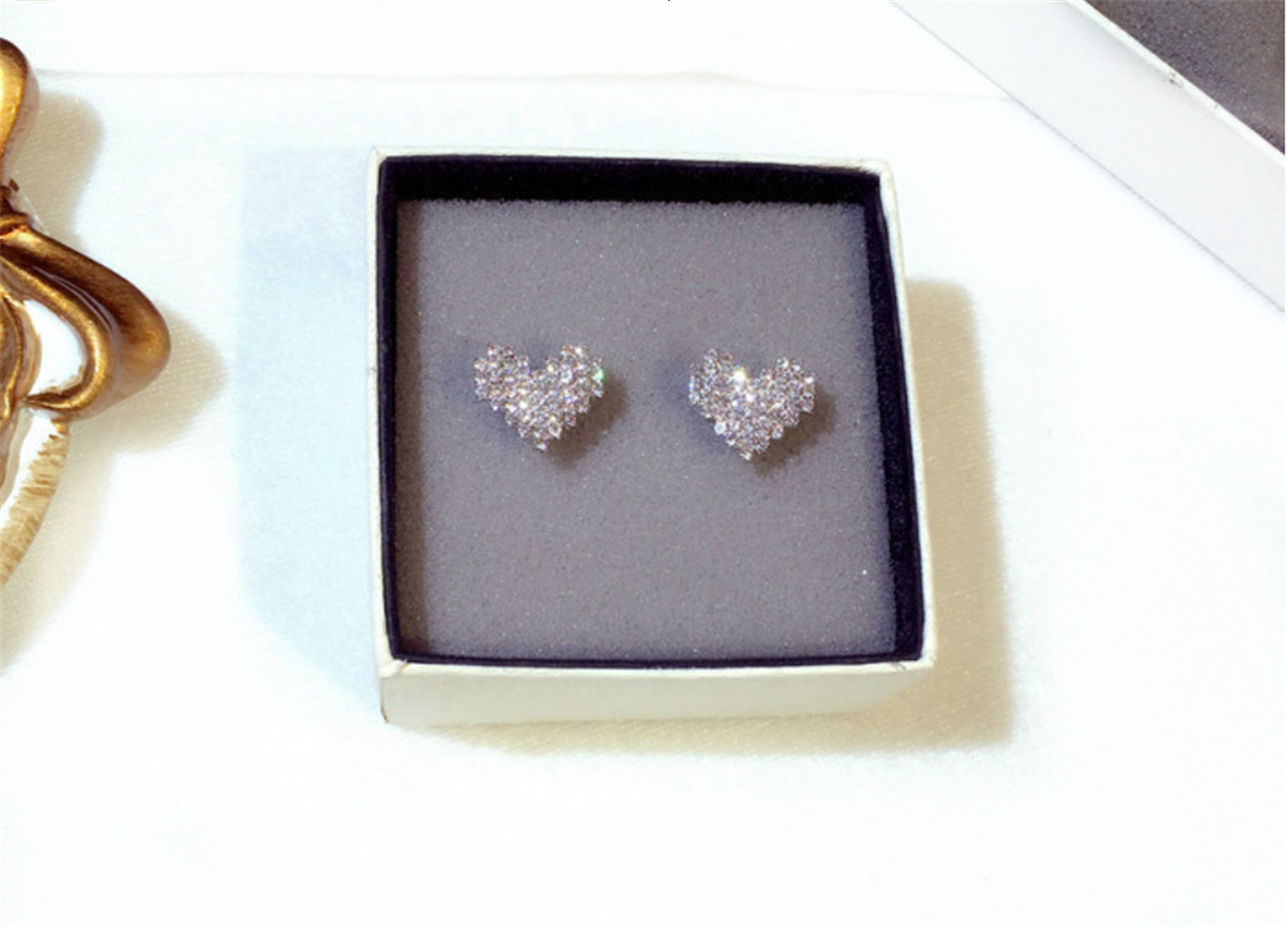 White Gold Rhinestones Crystal Heart Studs Earrings